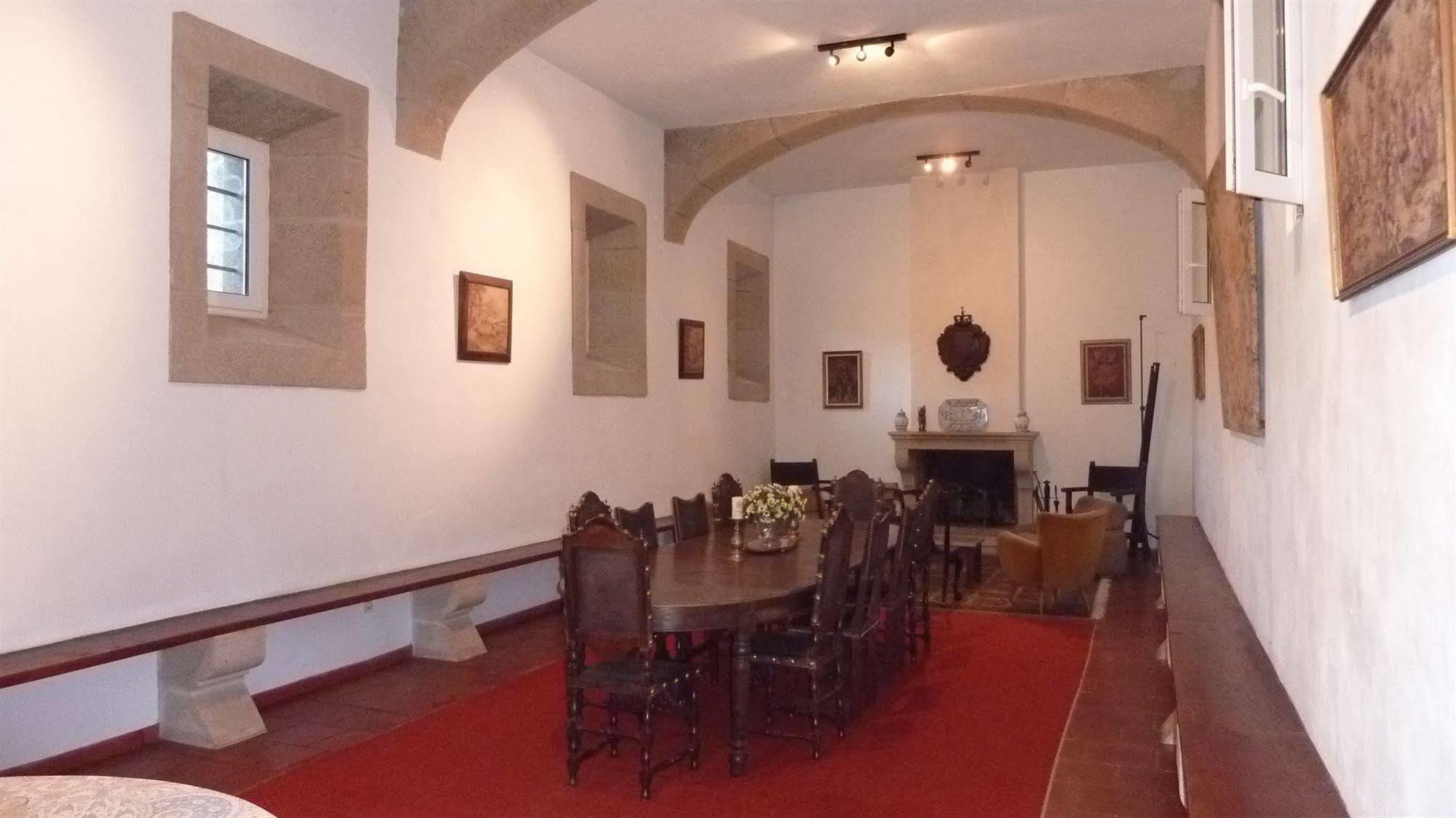 Mosteiro De S. Cristovao De Lafoes São Cristóvão de Lafões Eksteriør billede